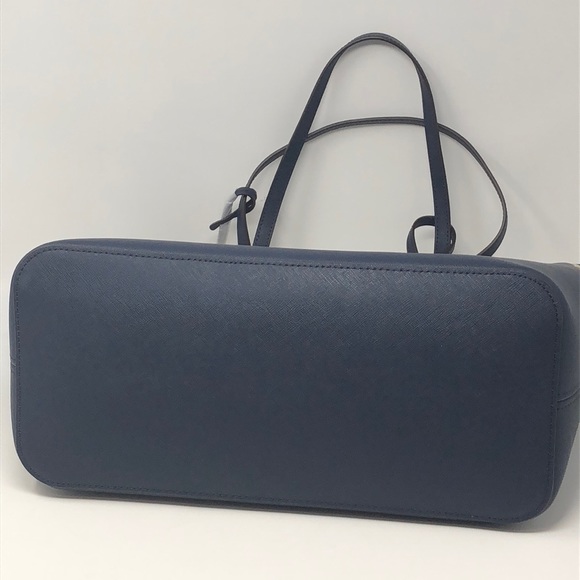 Nwt Michael Kors Jet Set travel Lg drawstring tote - Picture 8 of 8